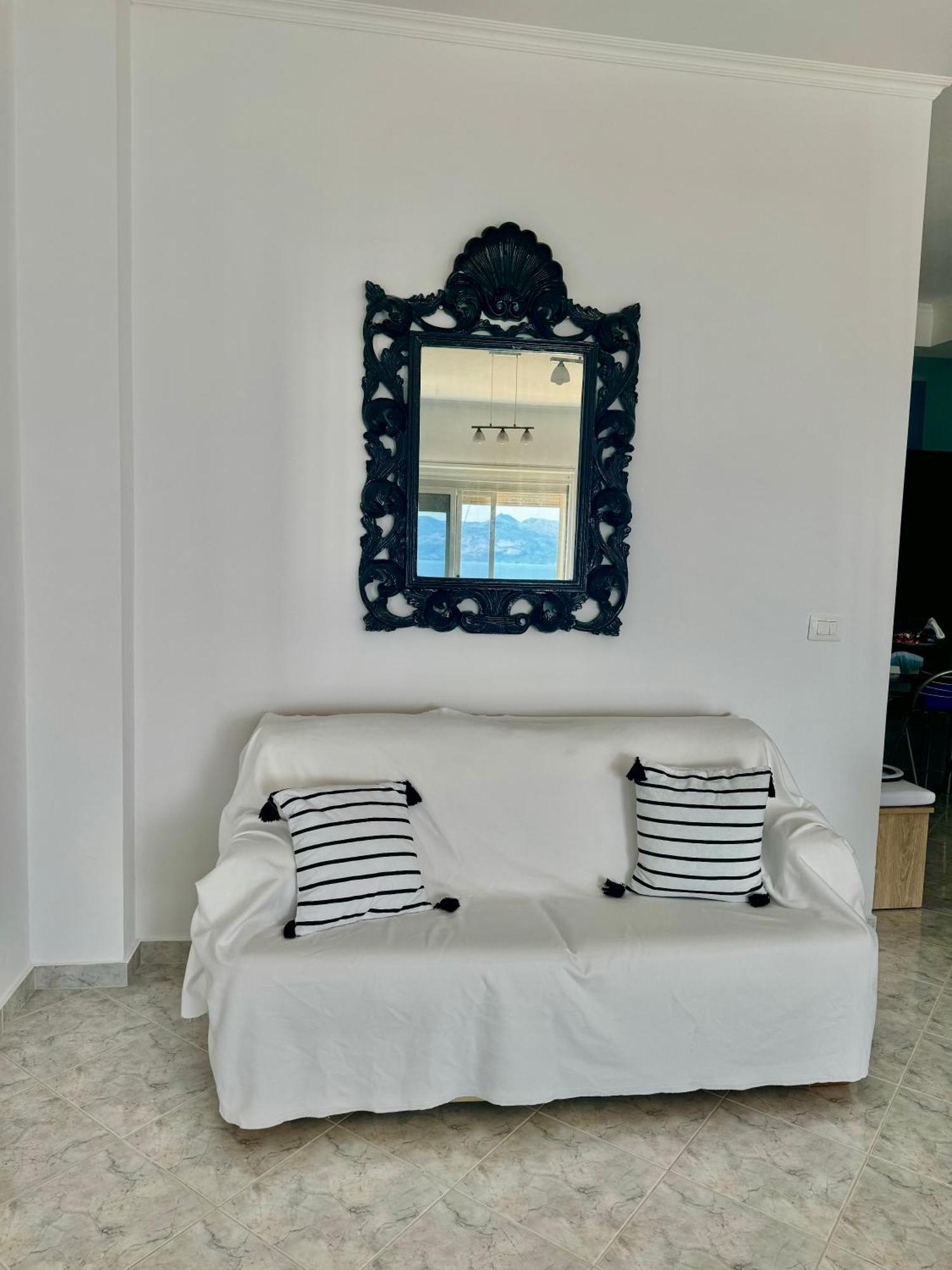 شقة Comfy Blue ساراندا المظهر الخارجي الصورة